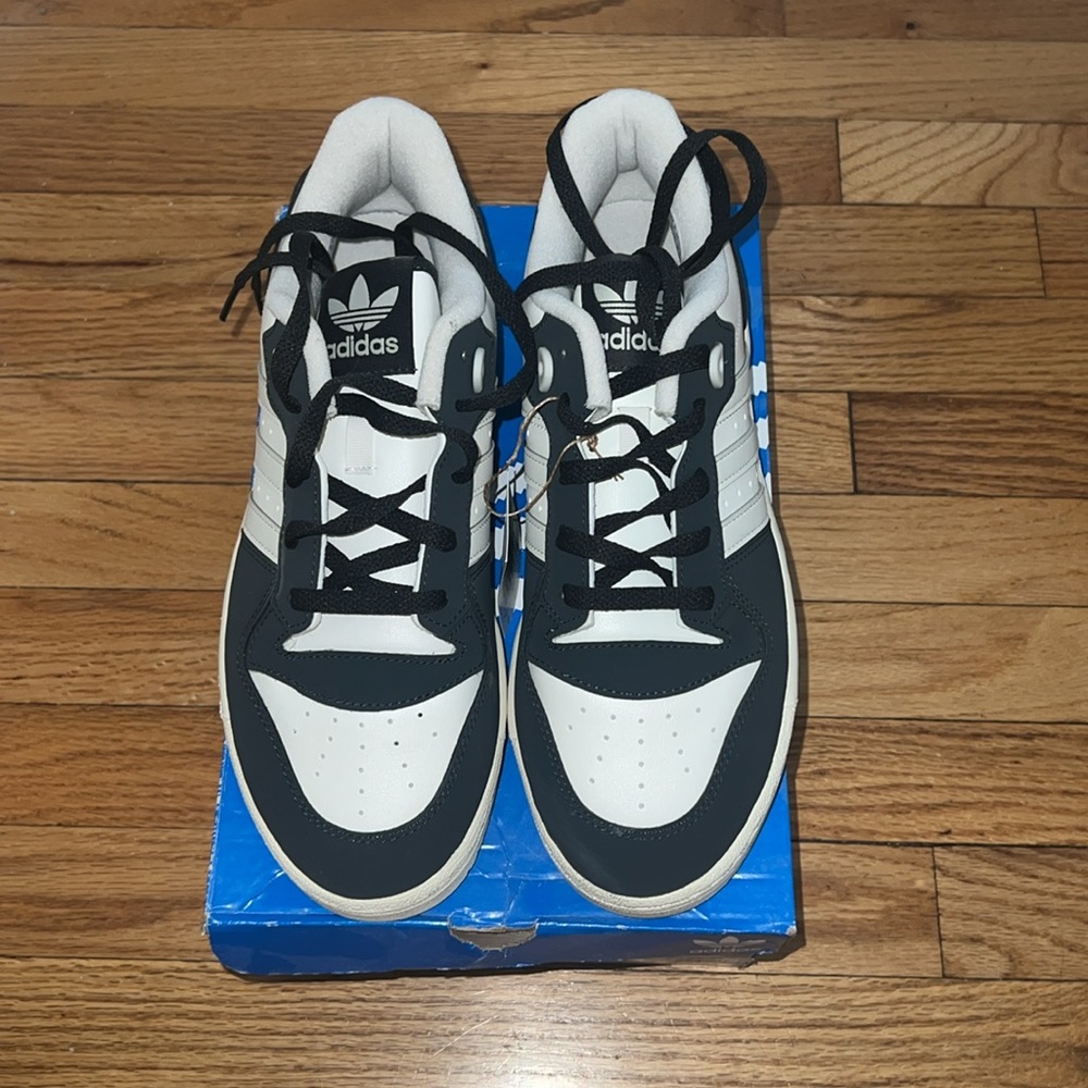 Adidas Rivalry Low - Picture 5 of 6